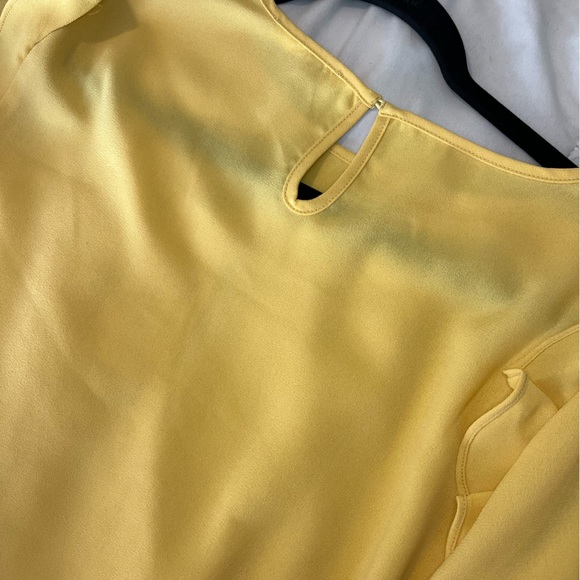 💗 Mustard Long Sleeved Blouse - Picture 4 of 5